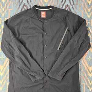 Nike Men's Black Lightweight Jacket